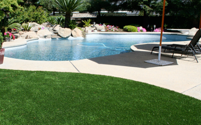 Lawn – Turf Grass – Synthetic putting greens aren’t just for golf courses anymore. #puttinggreens