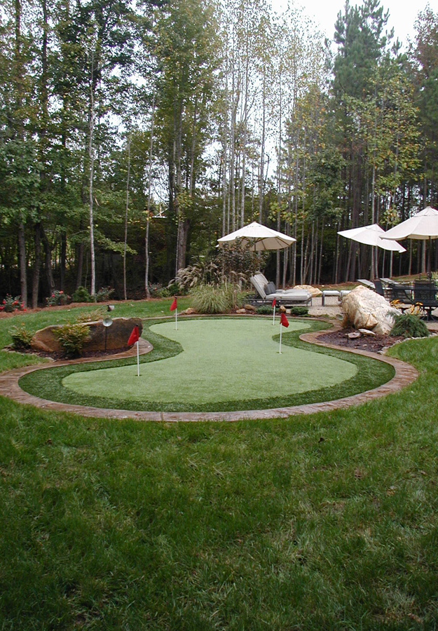 Thinking of getting a #SyntheticPuttingGreen installed in your backyard?