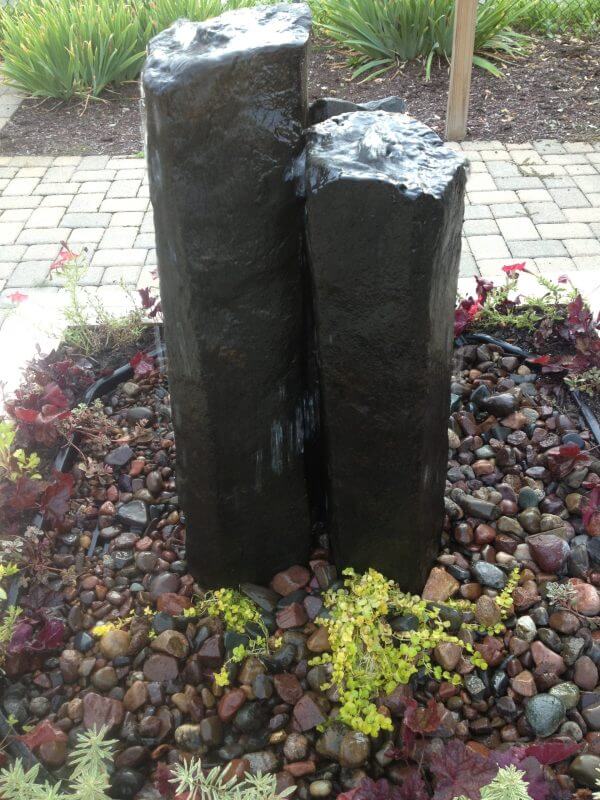 Water fountain for luxury home landscaping