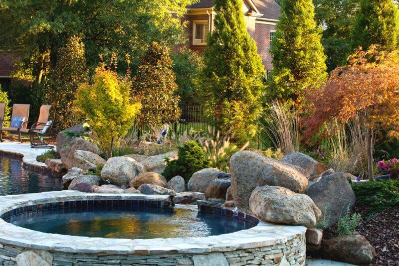 Modern Concrete Pool Deck Construction | Custom Finishes for High-End Backyard Pools