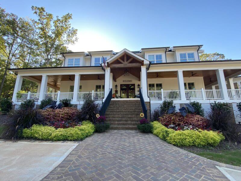 HOA clubhouse landscaping