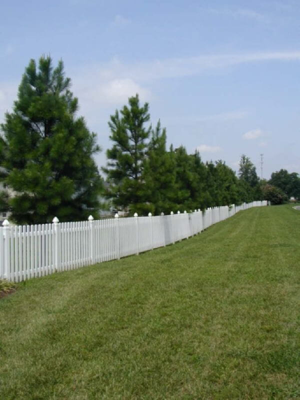 white vinyl picket fence installation